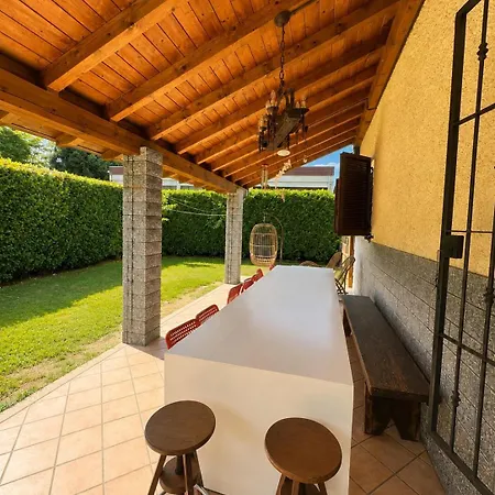 Apartamento Oasi Con Piscina Privata E Piccolo Parco